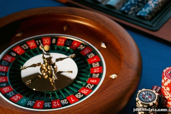 jdb捕鱼试玩深度解析：体育桌游中的心理博弈与高效提款策略